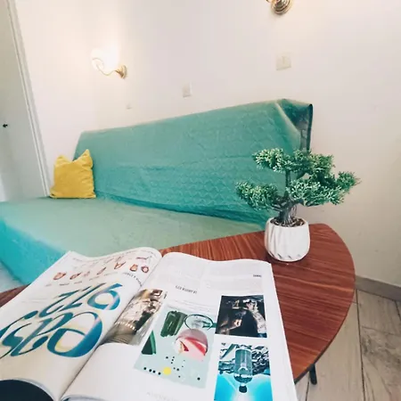 Apartament Ipsos Beach Apartment