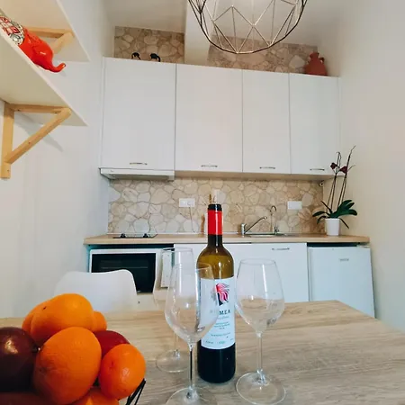 Ipsos Beach Apartment Apartament *