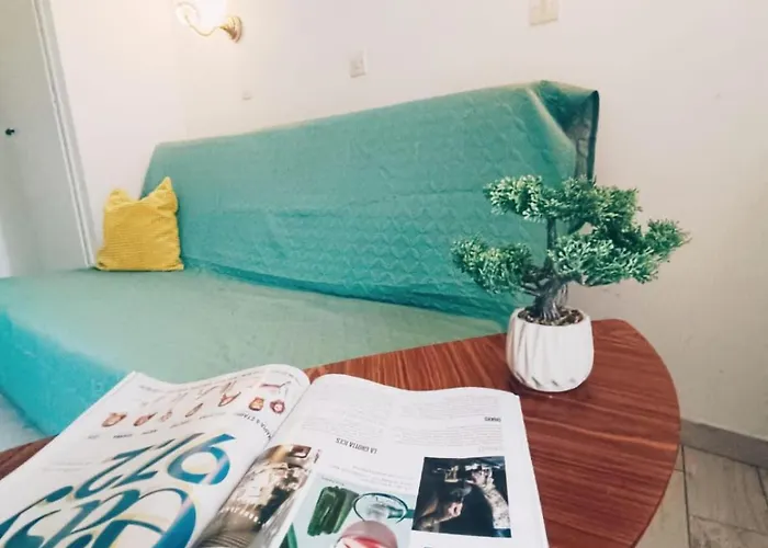 Appartement Ipsos Beach Apartment